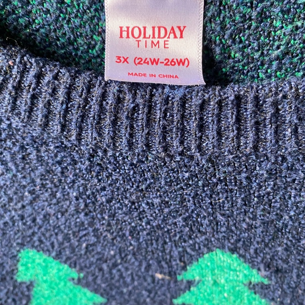 Holiday Time Festive Green and Navy Sweater